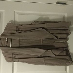 Maurices Size 2xl Tan sleeveless vest